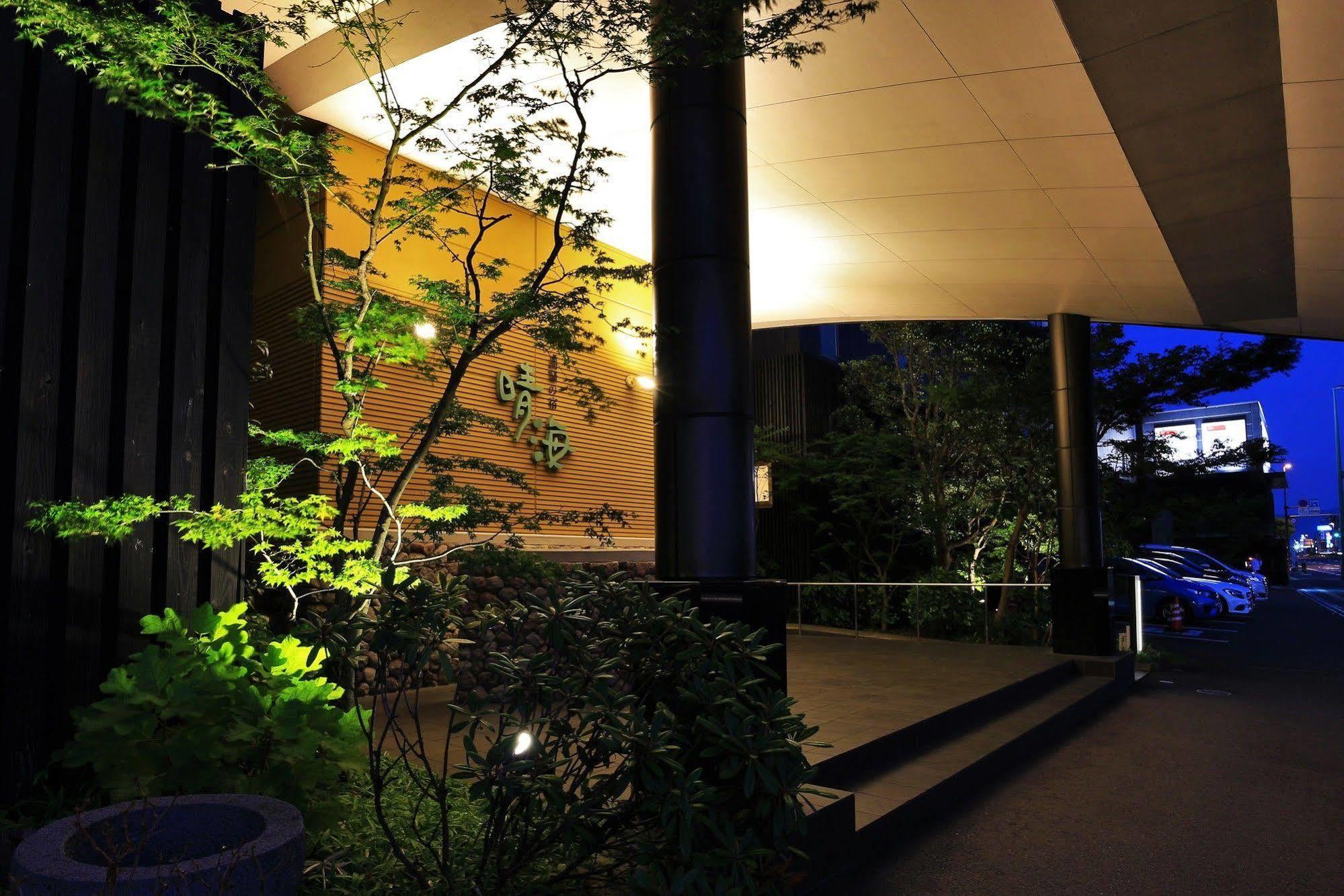 Amane Resort Seikai Beppu Exterior foto Entrance to the museum